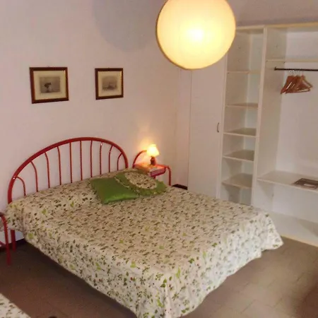 Casalevecchio Apartment *
