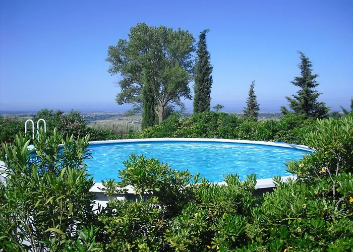 アパート Casalevecchio